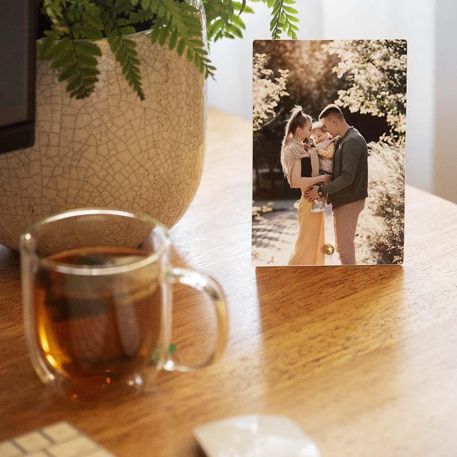 Desktop Standoff of happy family on side table